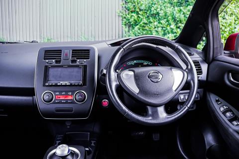 2014 Nissan Leaf 24S 77% SOH - Thumbnail