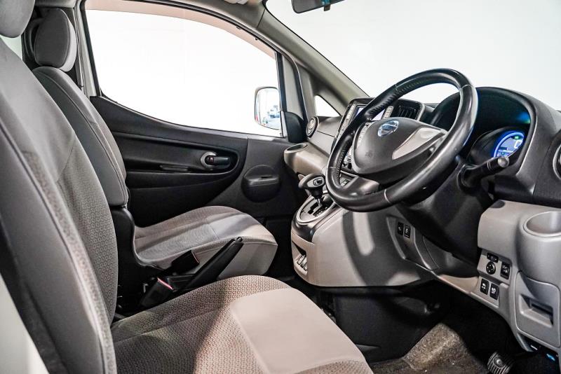 2016 Nissan e-NV200 5 Seater