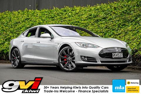 2015 Tesla Model S P85D 4WD