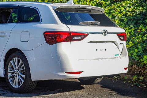 2016 Toyota Avensis Li Wagon - Thumbnail