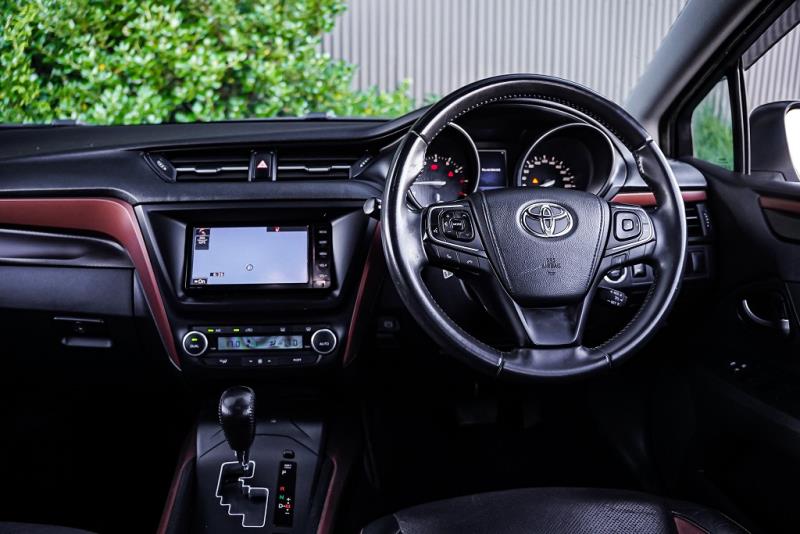 2016 Toyota Avensis Li Wagon