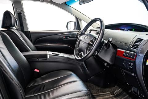 2012 Toyota Estima Hybrid Facelift - Thumbnail