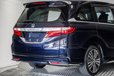 2013 Honda Odyssey Absolute 7 Seater - Thumbnail