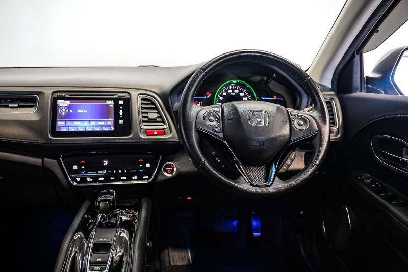 2014 Honda Vezel Z Hybrid / HR-V