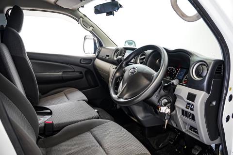 2018 Nissan NV350 / Caravan 5 Door - Thumbnail