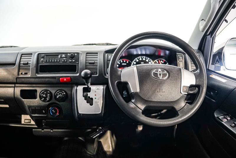 2018 Toyota Hiace 4WD Diesel 5 Door