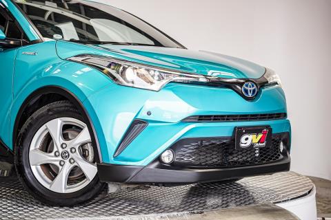 2017 Toyota C-HR Hybrid S - Thumbnail