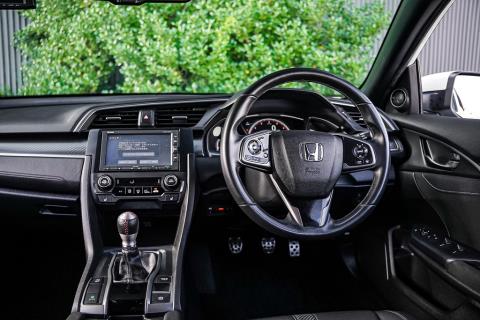 2019 Honda Civic RS Turbo - Thumbnail