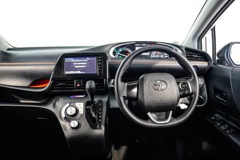 2016 Toyota Sienta Hybrid 7 Seater - Thumbnail
