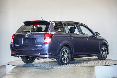 2012 Toyota Corolla Fielder Wagon - Thumbnail