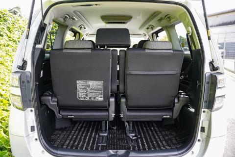 2012 Toyota Vellfire 4WD Hybrid - Thumbnail