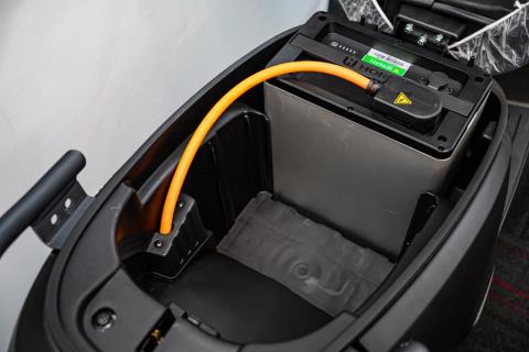 2025 Horwin EK1 100% Electric - Thumbnail