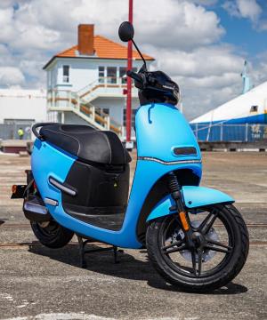 2025 Horwin EK1 100% Electric - Thumbnail