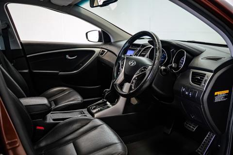 2013 Hyundai i30 Elite Hatchback - Thumbnail