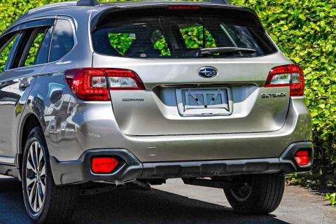 2015 Subaru Outback Limited 4WD - Thumbnail