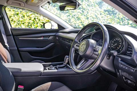 2019 Mazda 3 GLX / Axela 20S - Thumbnail