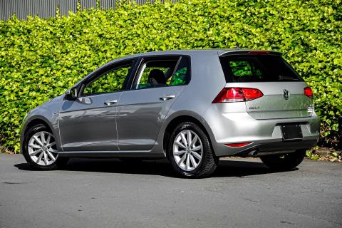 2015 Volkswagen Golf TSI Lounge Facelift - Thumbnail