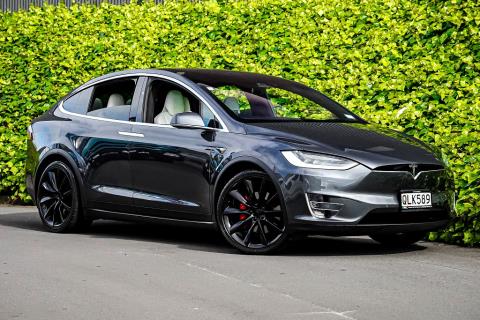 2017 Tesla Model X - Thumbnail