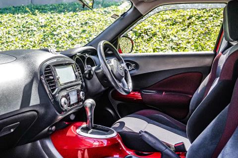 2013 Nissan Juke 15RX Type V - Thumbnail