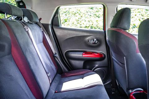 2013 Nissan Juke 15RX Type V - Thumbnail