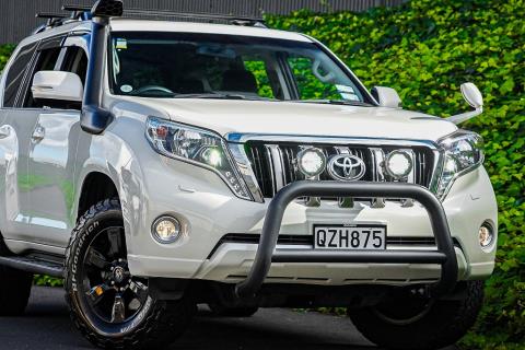 2016 Toyota Land Cruiser Prado TX - Thumbnail