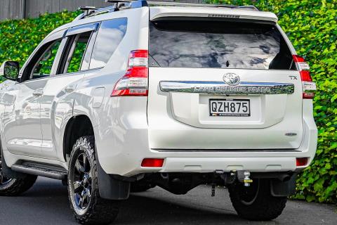 2016 Toyota Land Cruiser Prado TX - Thumbnail