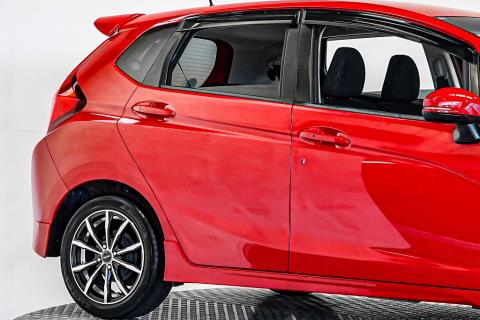2014 Honda Fit 13S / Jazz Sport - Thumbnail