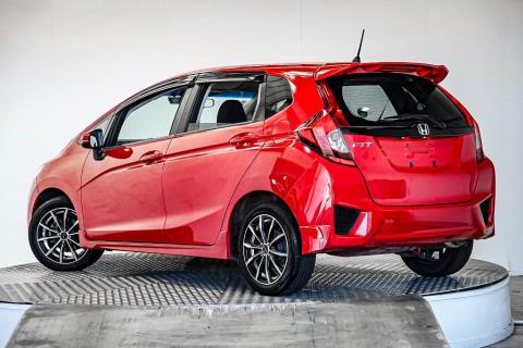 2014 Honda Fit 13S / Jazz Sport - Thumbnail