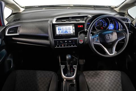2014 Honda Fit 13S / Jazz Sport - Thumbnail