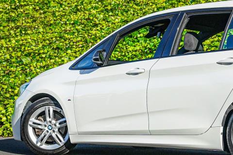 2017 Bmw 218i M Sport - Thumbnail