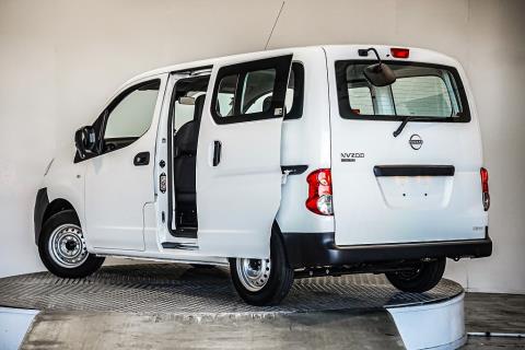 2021 Nissan NV200 / Vanette - Thumbnail