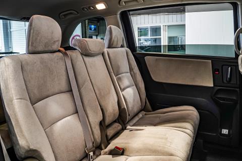 2016 Honda Odyssey G - Thumbnail