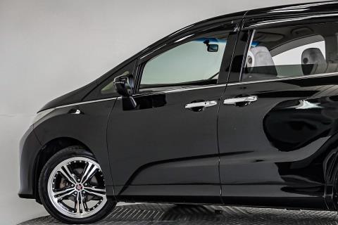 2016 Honda Odyssey G - Thumbnail