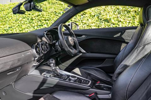 2017 Audi TT 1.8TFSI S Line - Thumbnail