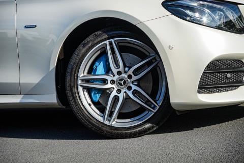 2017 Mercedes Benz E 350e AMG Line - Thumbnail