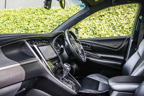 2013 Toyota Harrier 4WD - Thumbnail