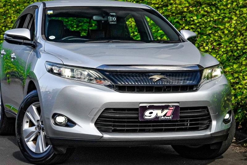 2013 Toyota Harrier 4WD