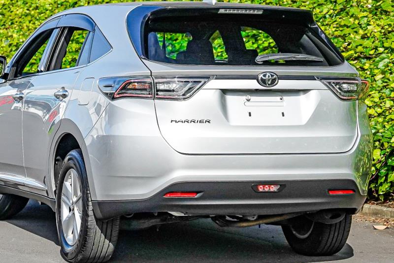 2013 Toyota Harrier 4WD