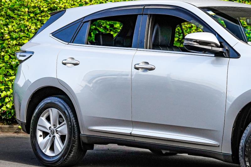 2013 Toyota Harrier 4WD