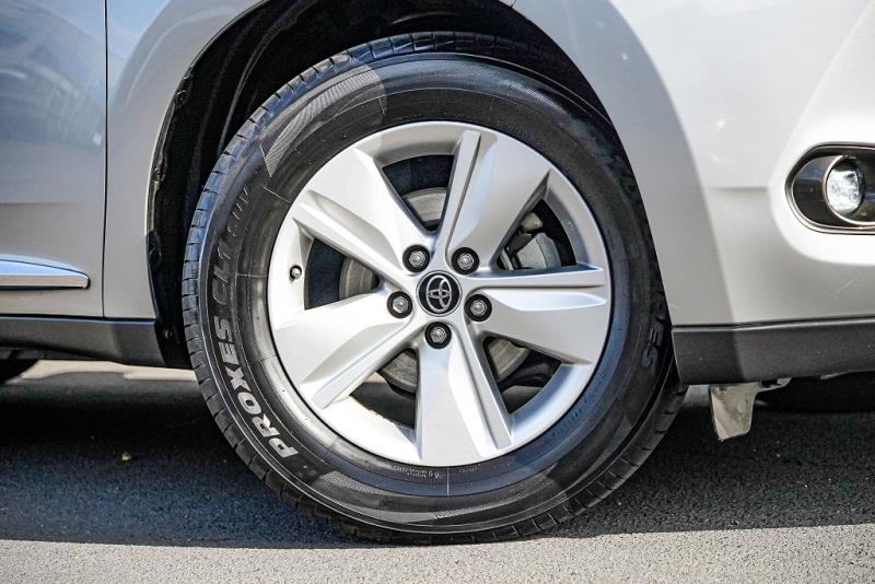 2013 Toyota Harrier 4WD