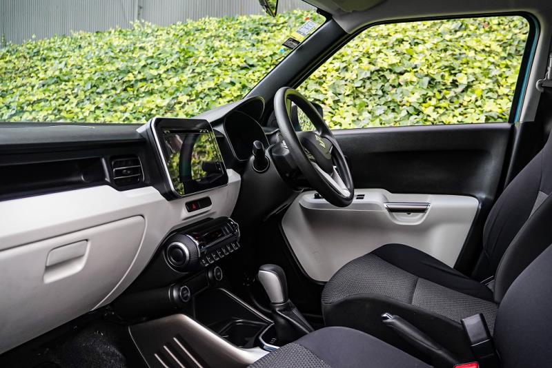 2016 Suzuki Ignis Hybrid MX