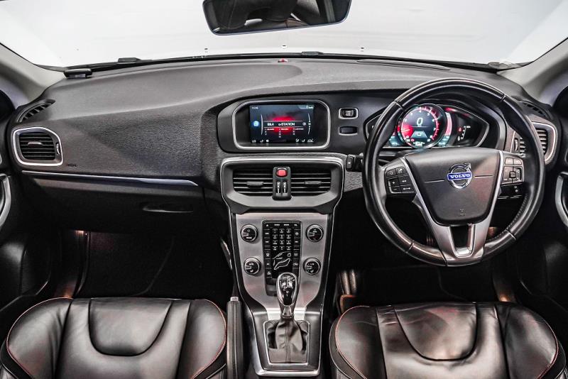 2015 Volvo V40 Ocean Race Edition