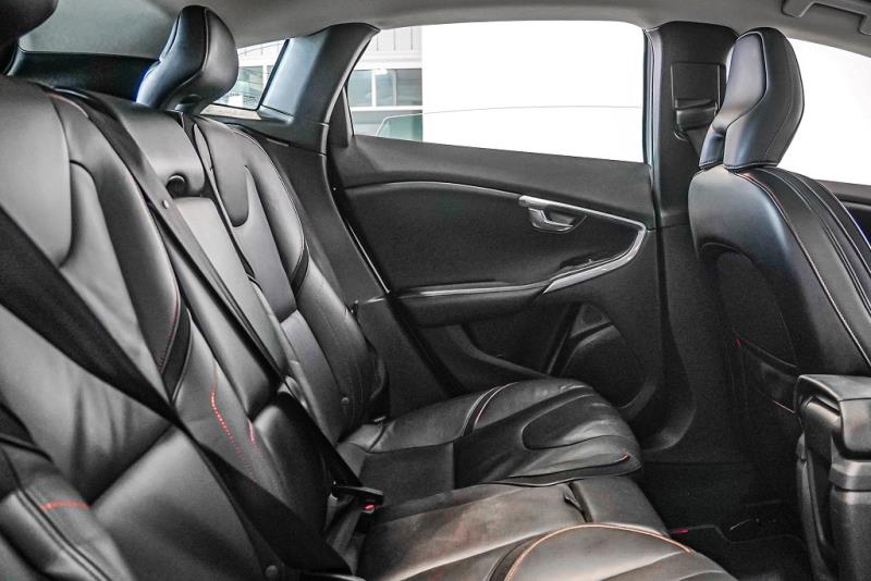 2015 Volvo V40 Ocean Race Edition