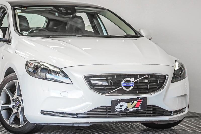2015 Volvo V40 Ocean Race Edition