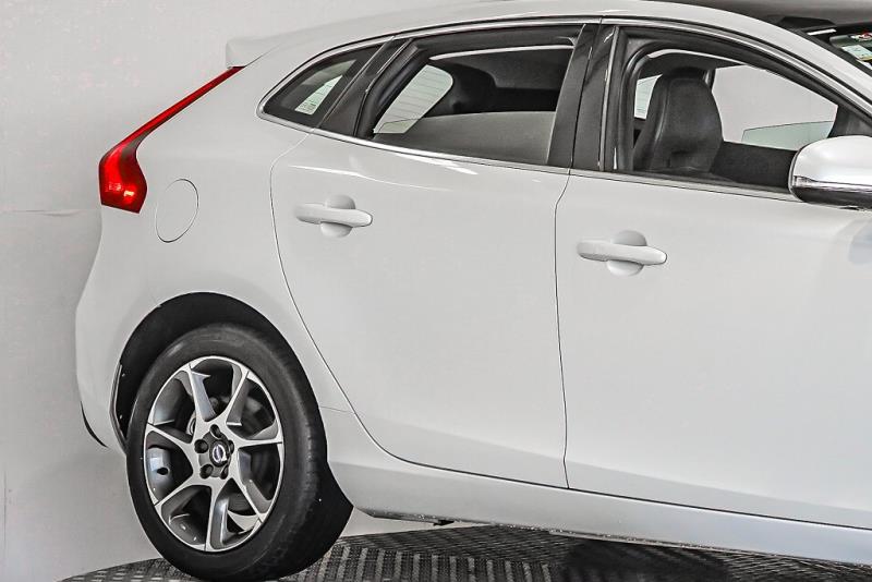 2015 Volvo V40 Ocean Race Edition