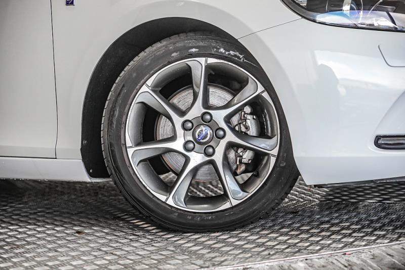 2015 Volvo V40 Ocean Race Edition