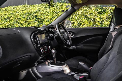 2014 Nissan Juke 15RX Type V - Thumbnail