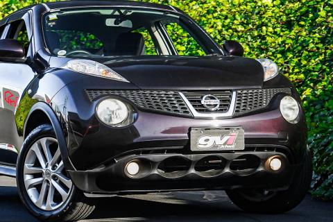 2014 Nissan Juke 15RX Type V - Thumbnail
