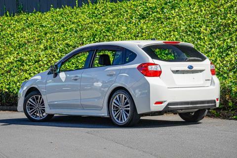 2015 Subaru Impreza Sport 2.0i-S - Thumbnail