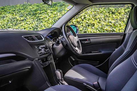 2014 Suzuki Swift RS - Thumbnail